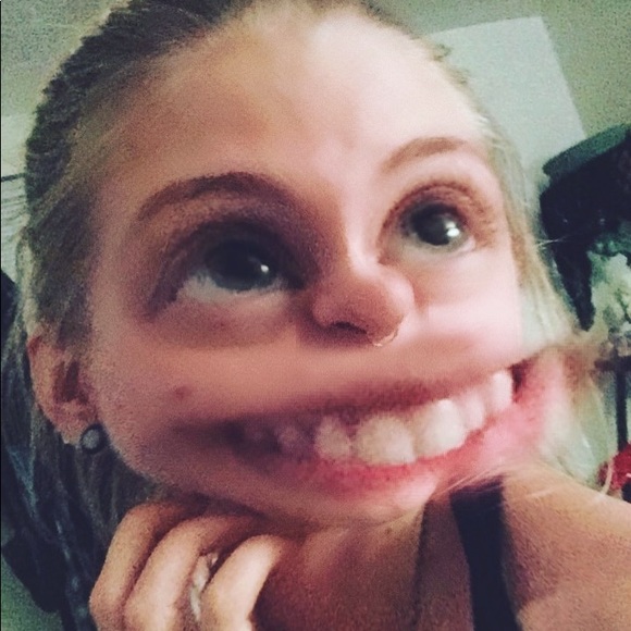 Meet your Posher, Leanne - Picture 5 of 13